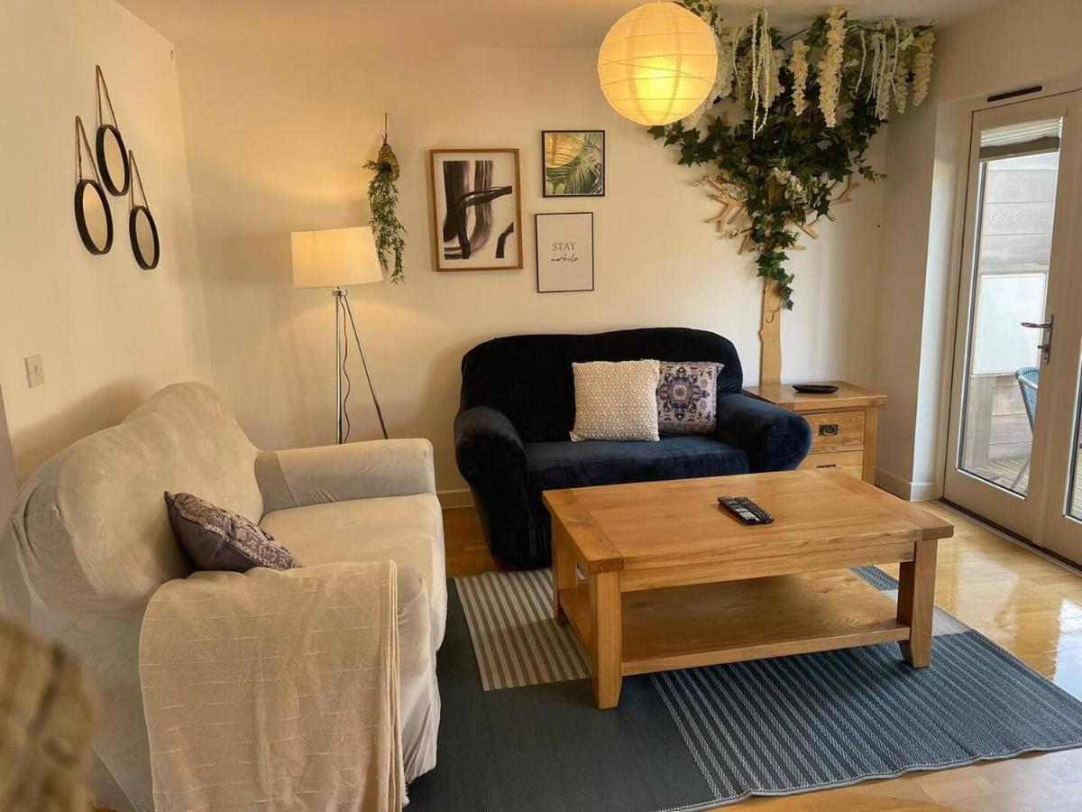 House 6 Goldcroft - Walk To Beach & Village, Pet-Friendly & Hottub Porthtowan Exterior foto